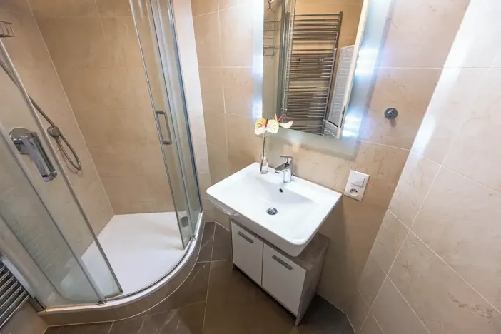 Prodej bytu 2+kk, Praha - Nové Město, Tyršova, 56 m2