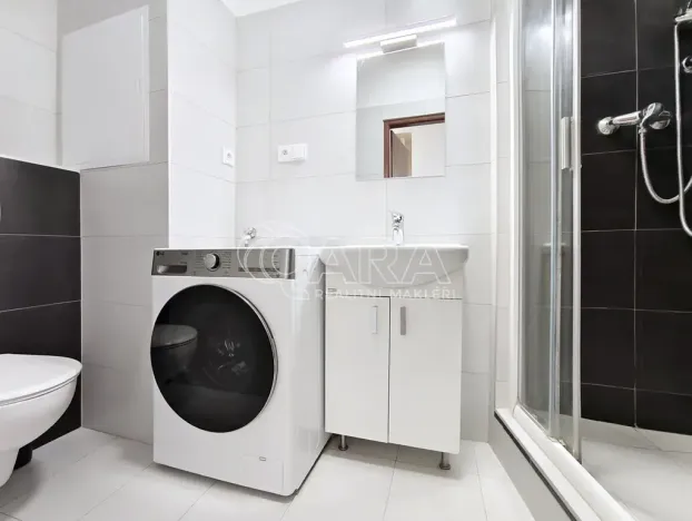 Pronájem bytu 1+1, Praha - Vršovice, Na stezce, 37 m2