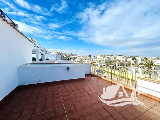 Prodej bytu 3+kk, Torrevieja, Španělsko, 77 m2