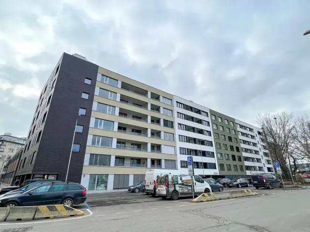 Pronájem bytu 2+kk, Praha - Holešovice, Jankovcova, 44 m2