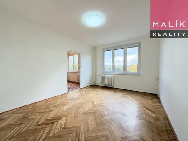 Prodej bytu 1+1, Karlovy Vary, Okružní, 36 m2