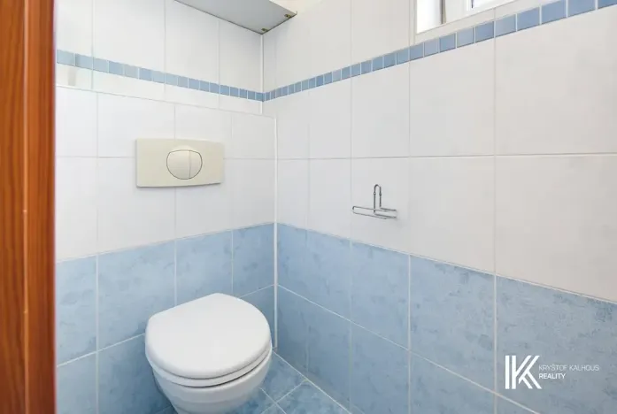 Prodej ubytování, Hrochův Týnec, 356 m2
