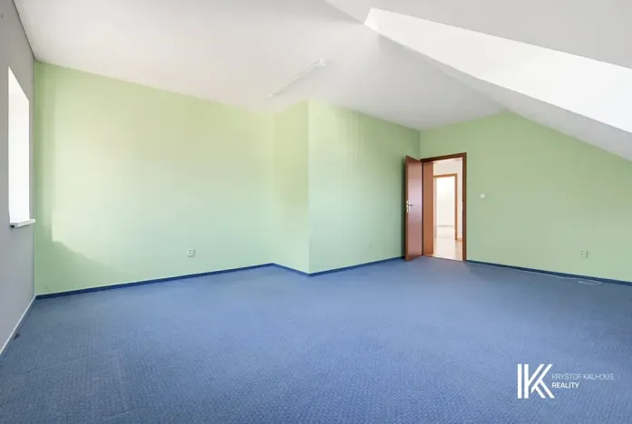Prodej ubytování, Hrochův Týnec, 356 m2