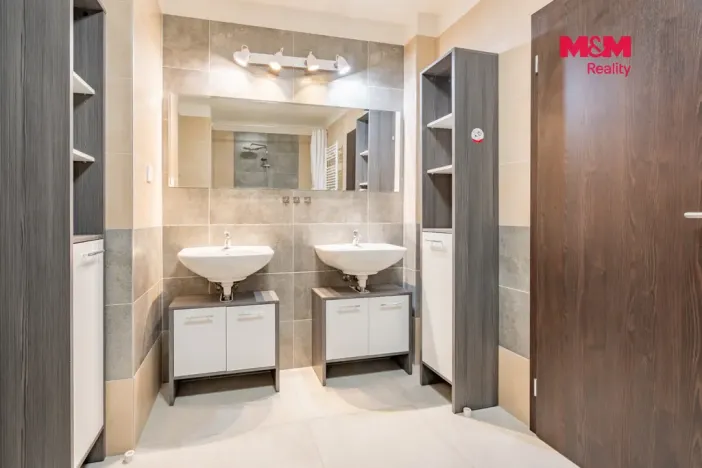 Prodej bytu 3+1, České Budějovice - České Budějovice 2, Volejbalistů, 96 m2