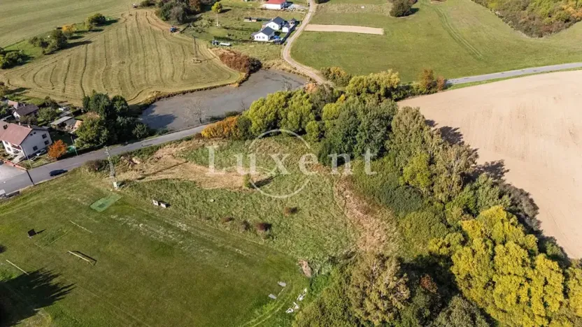 Prodej pozemku pro bydlení, Zalužany, 1185 m2