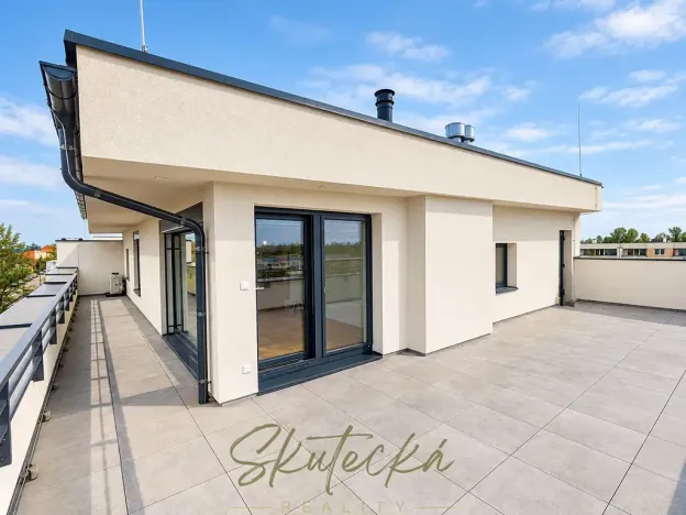 Pronájem bytu 3+kk, Hodonín, 150 m2
