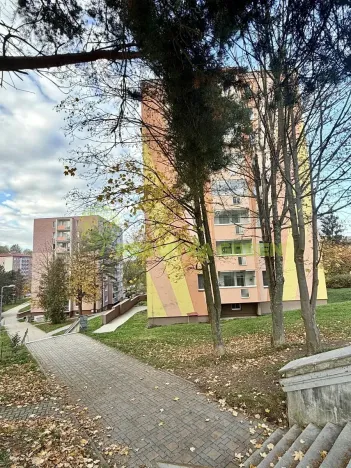 Prodej bytu 2+kk, Vsetín, Okružní, 39 m2