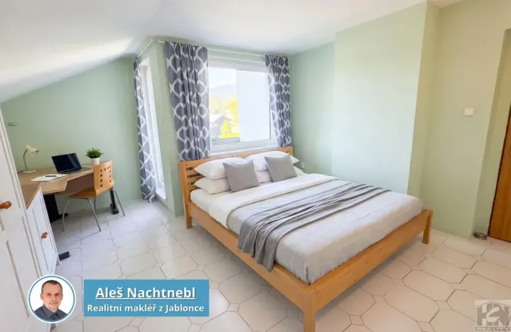 Prodej rodinného domu, Zásada, 279 m2
