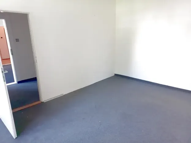 Prodej kanceláře, Pardubice, 865 m2