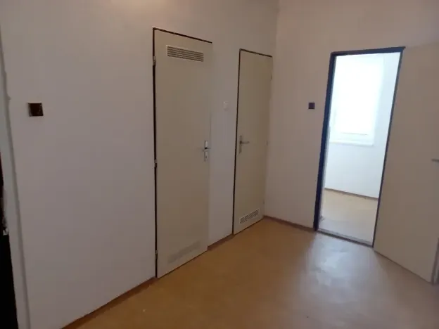 Prodej kanceláře, Pardubice, 865 m2