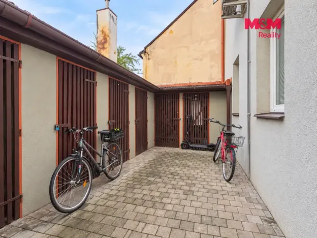 Pronájem bytu 1+1, Pardubice, Husova, 40 m2