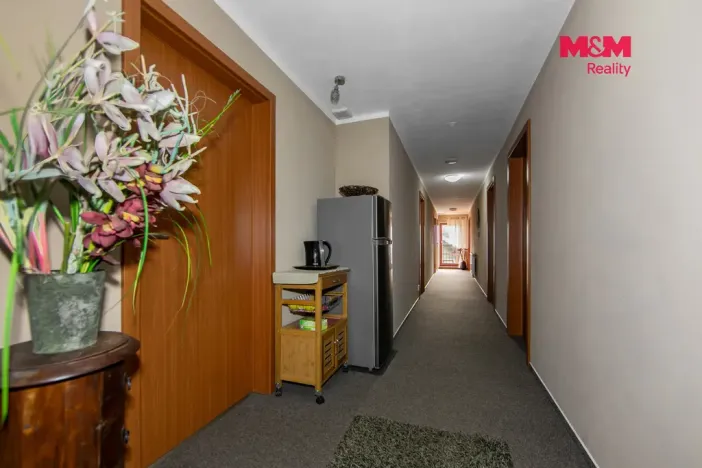 Prodej ubytování, Kladruby, Husova, 900 m2