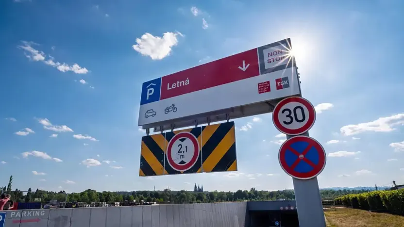 Pronájem bytu 3+kk, Praha - Bubeneč, Na výšinách, 113 m2
