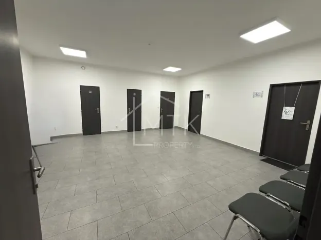 Pronájem kanceláře, Frýdek-Místek, Tržní, 22 m2