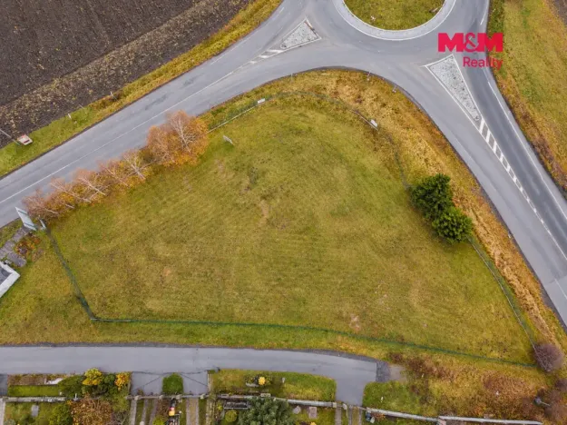 Pronájem komerčního pozemku, Mochov, 2406 m2