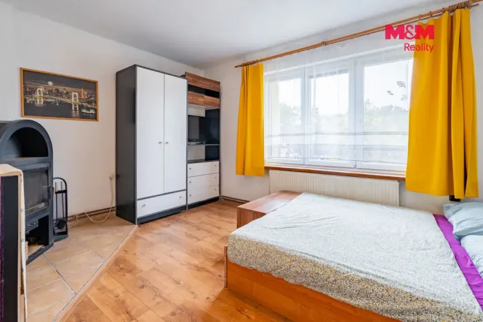 Prodej bytu 3+1, Třeboň - Holičky, 99 m2