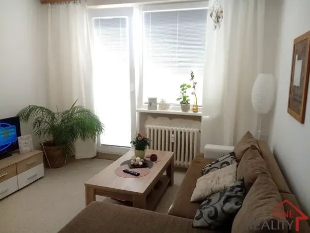 Pronájem bytu 1+1, Uherské Hradiště, Na Rybníku, 35 m2