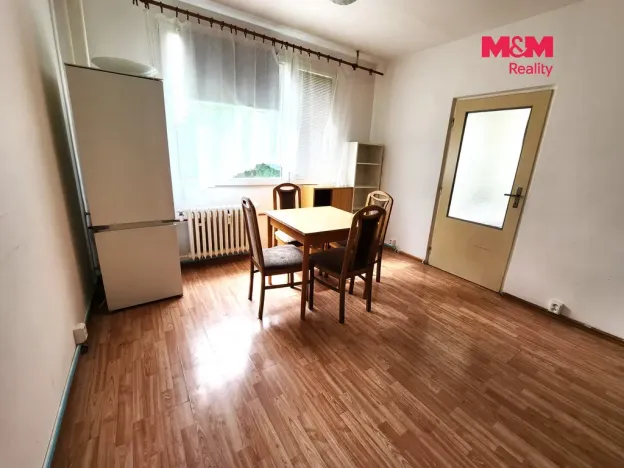 Prodej bytu 2+kk, Louny, Čs. armády, 39 m2