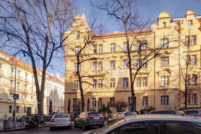 Pronájem bytu 2+1, Praha - Bubeneč, Čechova, 71 m2