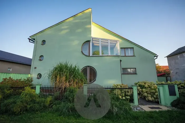 Prodej rodinného domu, 240 m², Moravičany