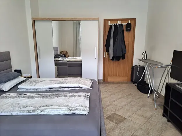 Pronájem bytu 2+kk, Hradec Králové, Buzulucká, 54 m2
