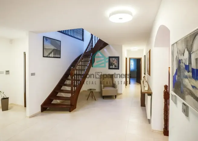 Prodej rodinného domu, Hluboká nad Vltavou, Hosínská, 350 m2