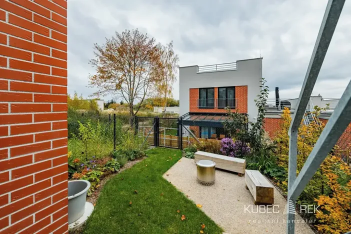 Pronájem rodinného domu, Tábor, Ostružinová, 87 m2