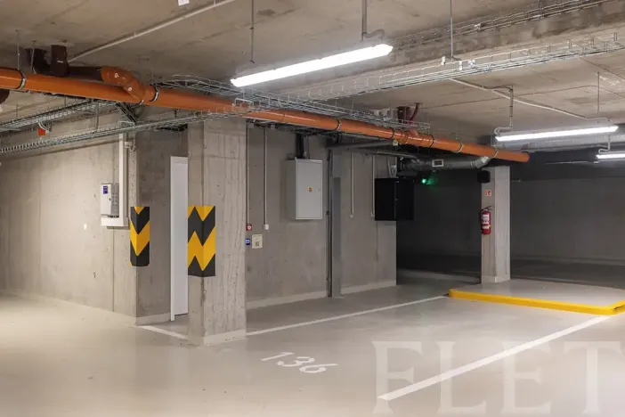 Pronájem bytu 1+kk, Praha - Hostavice, Českobrodská, 36 m2