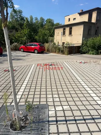 Prodej garážového stání, Tuchoměřice, V Kněžívce, 18 m2