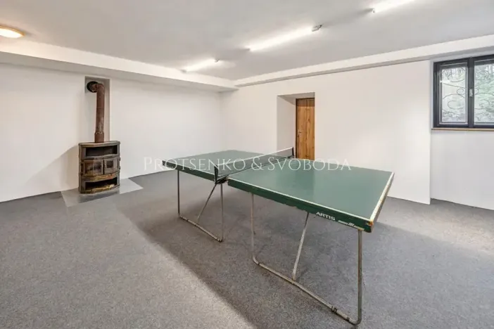 Prodej rodinného domu, Benešov nad Černou, 217 m2