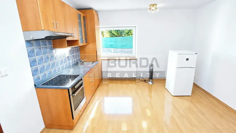 Pronájem bytu 2+kk, Kostelec nad Labem, 44 m2