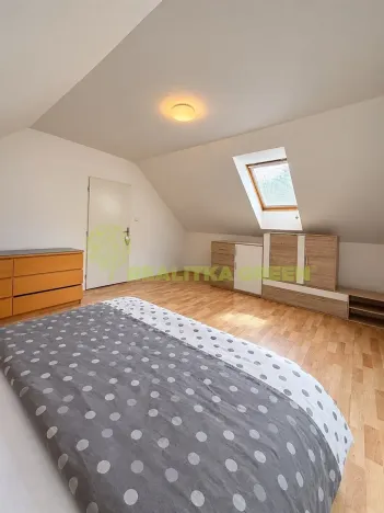 Pronájem rodinného domu, Pržno, 210 m2