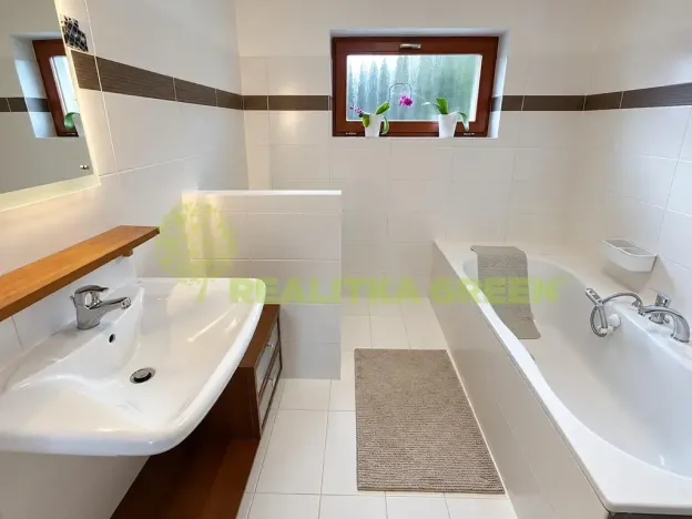 Pronájem rodinného domu, Pržno, 210 m2