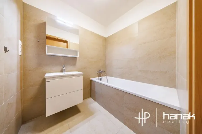 Pronájem bytu 2+kk, Uničov, Pionýrů, 55 m2