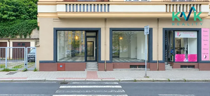 Pronájem obchodního prostoru, Karlovy Vary, Vítězná, 40 m2