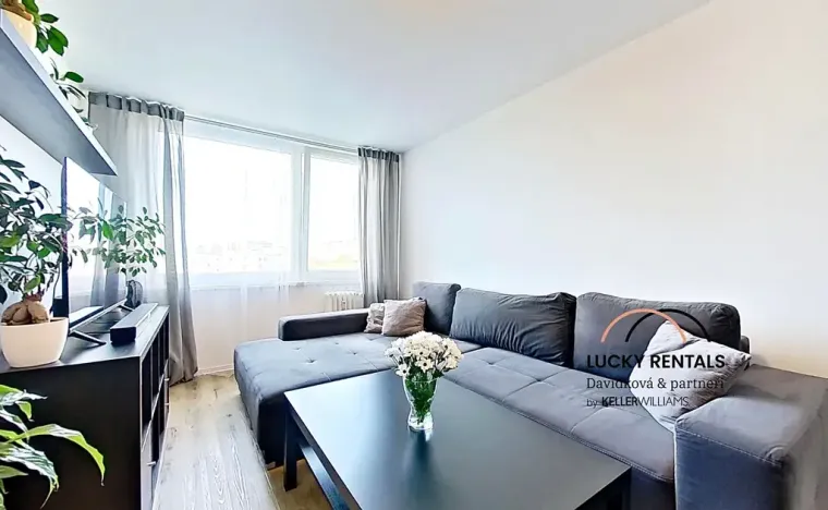 Pronájem bytu 2+kk, Praha - Černý Most, Kpt. Stránského, 43 m2