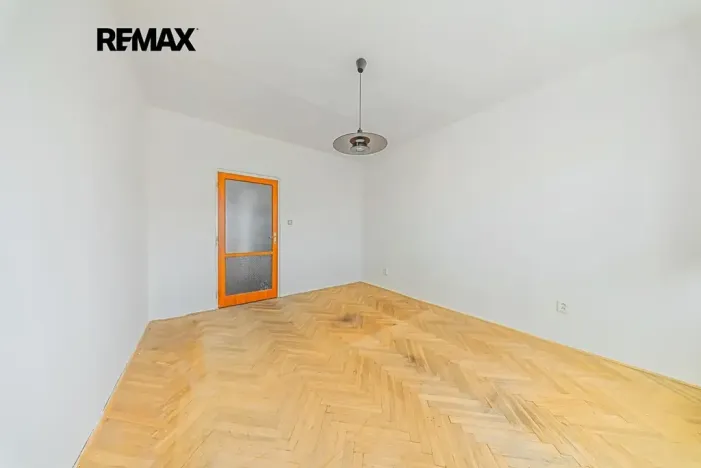 Prodej bytu 2+1, Kladno, Litevská, 57 m2
