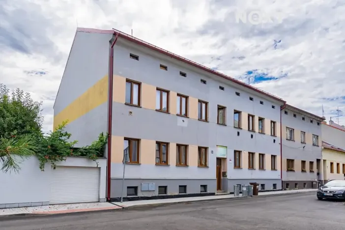 Prodej bytu 4+1, České Budějovice, J. Dobrovského, 73 m2