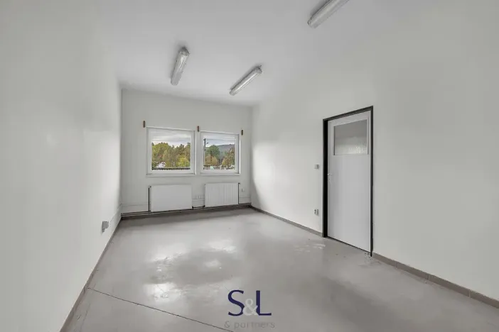 Prodej výrobních prostor, Nový Bor, Lipová, 286 m2
