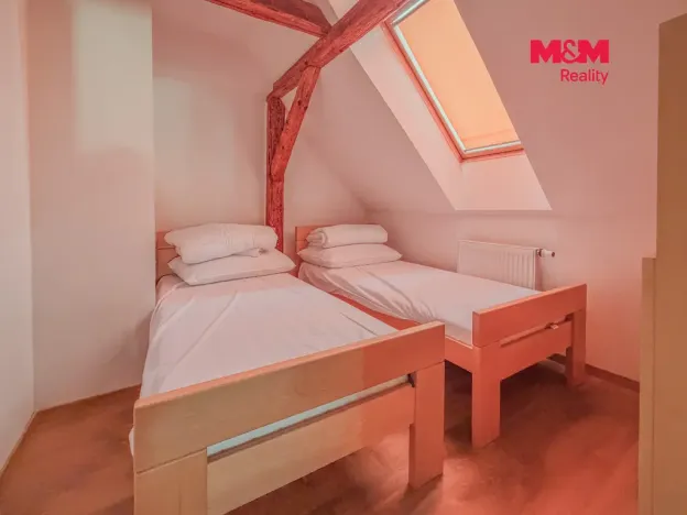 Pronájem bytu 3+kk, Úštěk - Ostré, 95 m2
