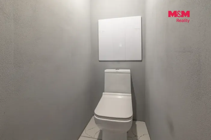 Prodej bytu 3+1, Kraslice, Pod nádražím, 68 m2