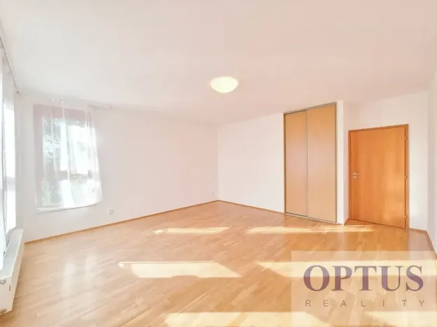 Pronájem bytu 4+1, Praha - Liboc, U silnice, 200 m2