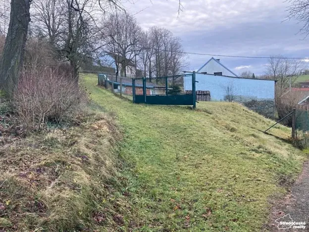 Prodej pozemku, Nové Dvory, 2443 m2