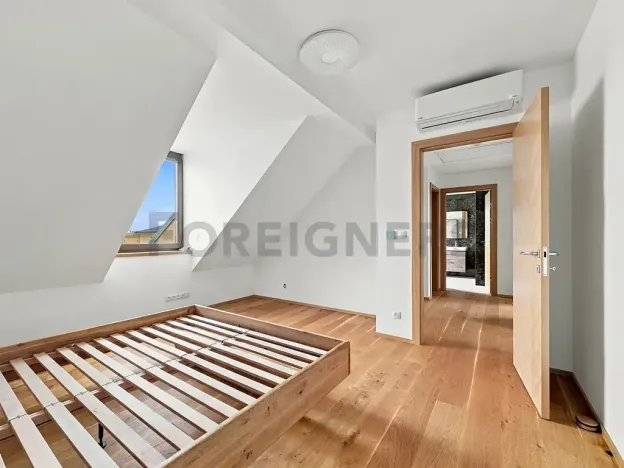 Pronájem rodinného domu, Dubany, 160 m2