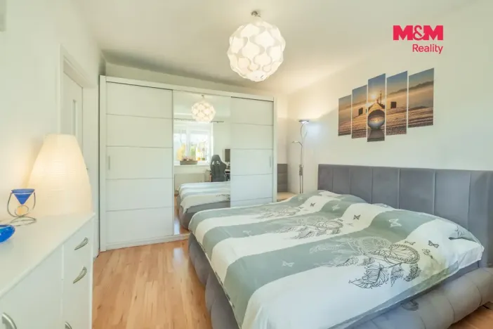 Prodej bytu 2+1, Kladno, Petrohradská, 54 m2