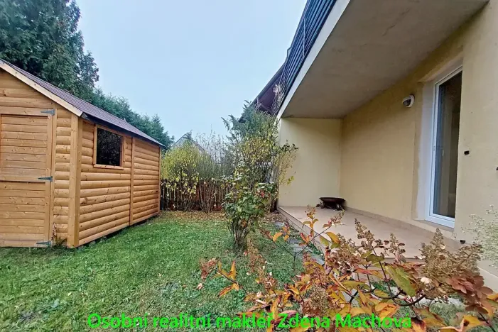 Pronájem bytu 4+kk, Sulice, Slunečná, 88 m2