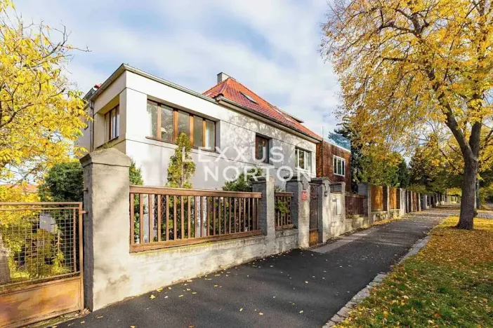 Pronájem rodinného domu, Praha - Žižkov, Jilmová, 135 m2