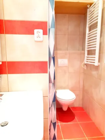 Pronájem bytu 1+kk, Praha - Bubeneč, Ve struhách, 33 m2