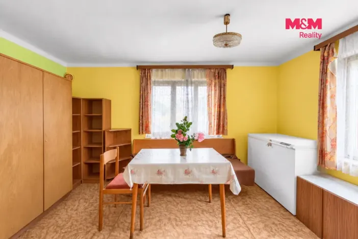 Prodej rodinného domu, Rovensko pod Troskami - Václaví, 130 m2