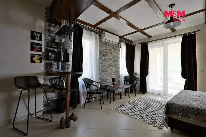 Prodej rodinného domu, Přelouč, B. Němcové, 350 m2